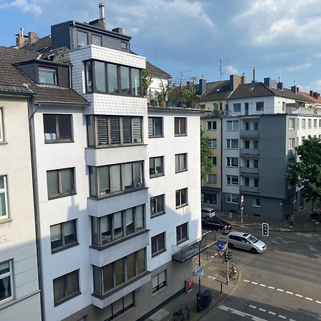 Hotel Petite Koenigsallee Self Check-In Dusseldorf Exterior photo