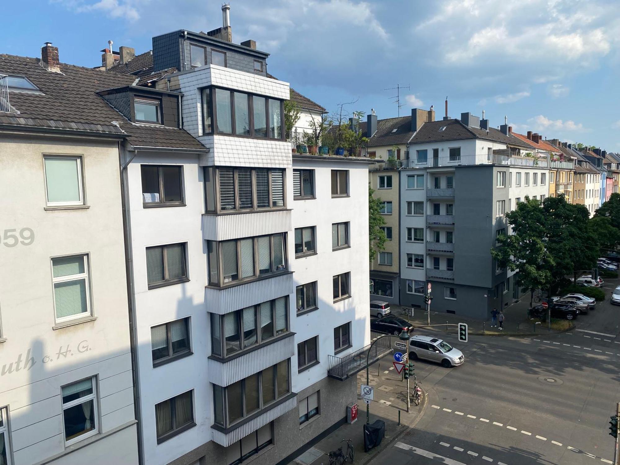 Hotel Petite Koenigsallee Self Check-In Dusseldorf Exterior photo